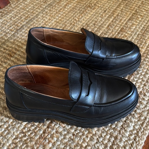 Miz mooz Legend Black Leather Loafers - Picture 3 of 6